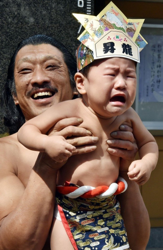Illustration for article titled Now This Is How You Terrify Babies